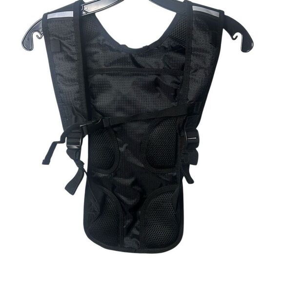 Zefal Hydration Backpack Hiking Outdoor Black Green Adjustable No Bladder NWOT - Picture 4 of 5